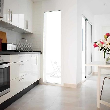 New Townhouse In The Heart Of Nerja With Jacuzzi Villa Luaran gambar