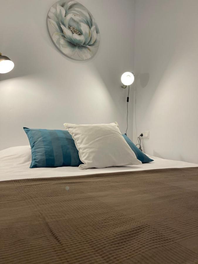 New Townhouse In The Heart Of Nerja With Jacuzzi Villa Luaran gambar