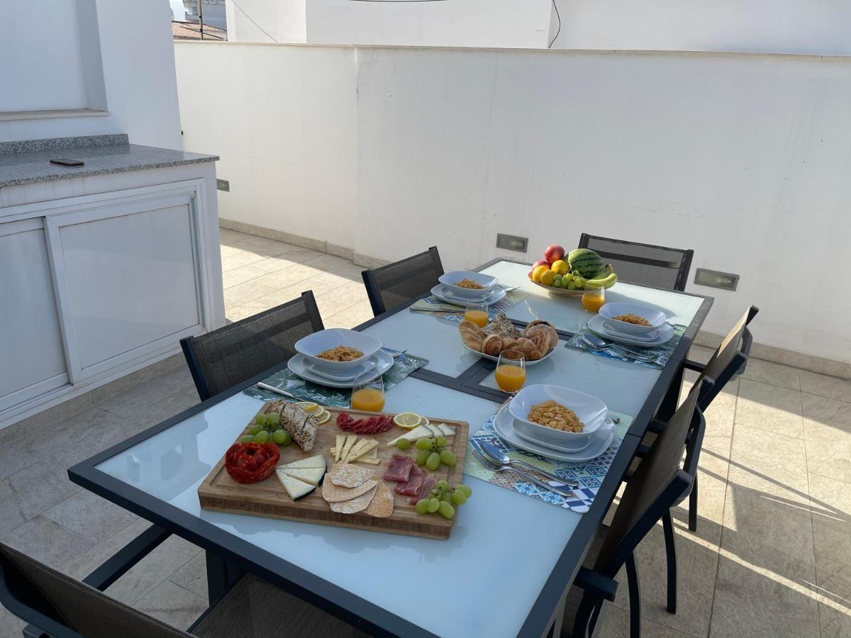 New Townhouse In The Heart Of Nerja With Jacuzzi Villa Luaran gambar