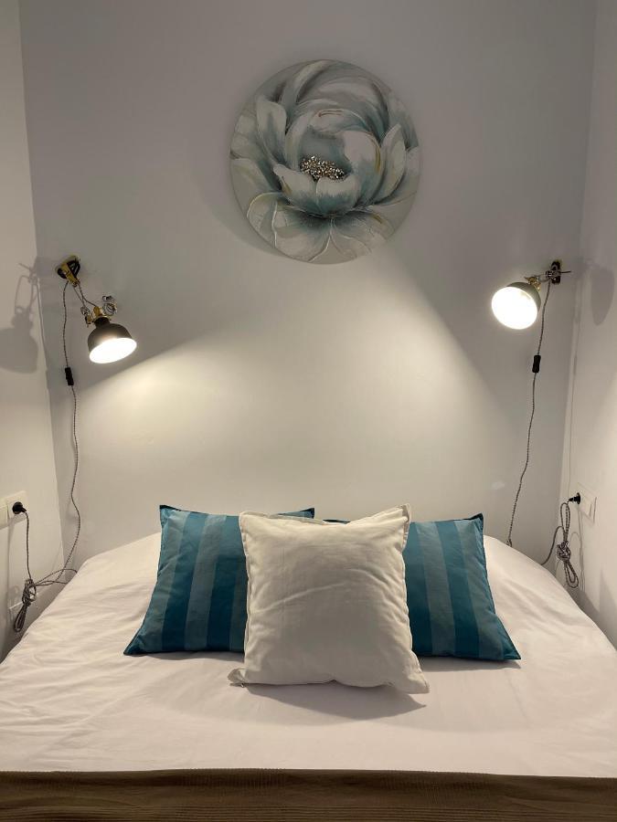 New Townhouse In The Heart Of Nerja With Jacuzzi Villa Luaran gambar