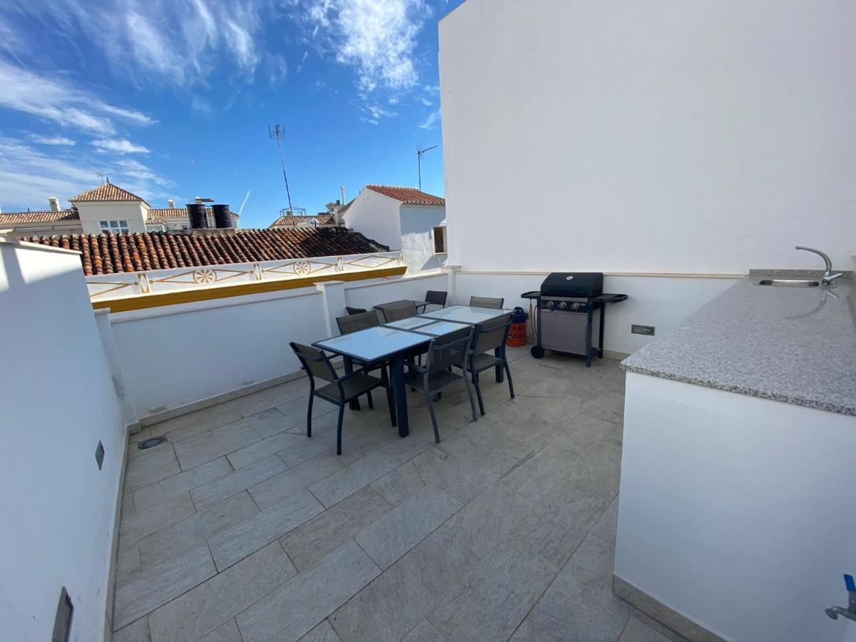 New Townhouse In The Heart Of Nerja With Jacuzzi Villa Luaran gambar